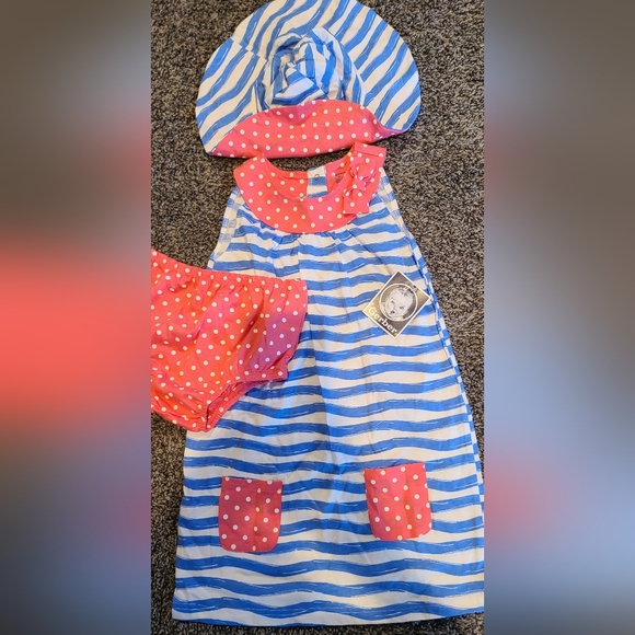 NWT Girls Gerber 3 Piece Outfit in 4T - Picture 2 of 2